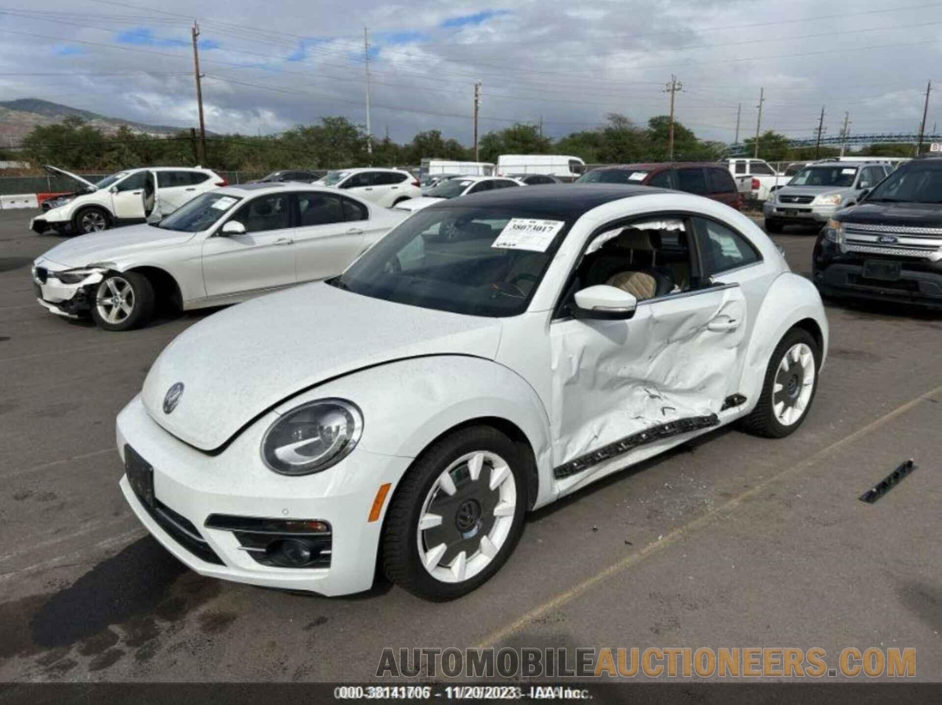 3VWFD7AT9KM703514 VOLKSWAGEN BEETLE 2019