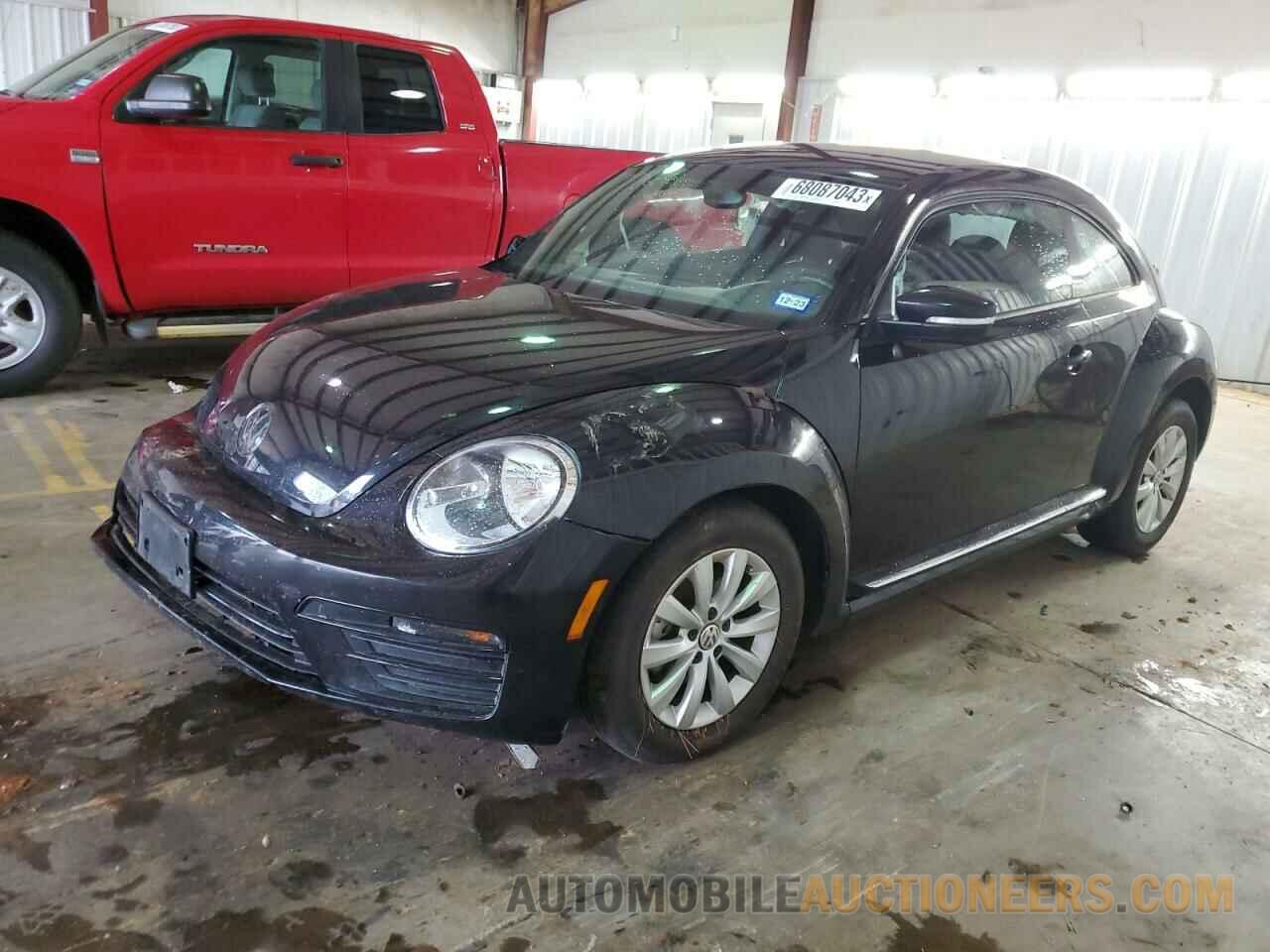 3VWFD7AT9KM711189 VOLKSWAGEN BEETLE 2019