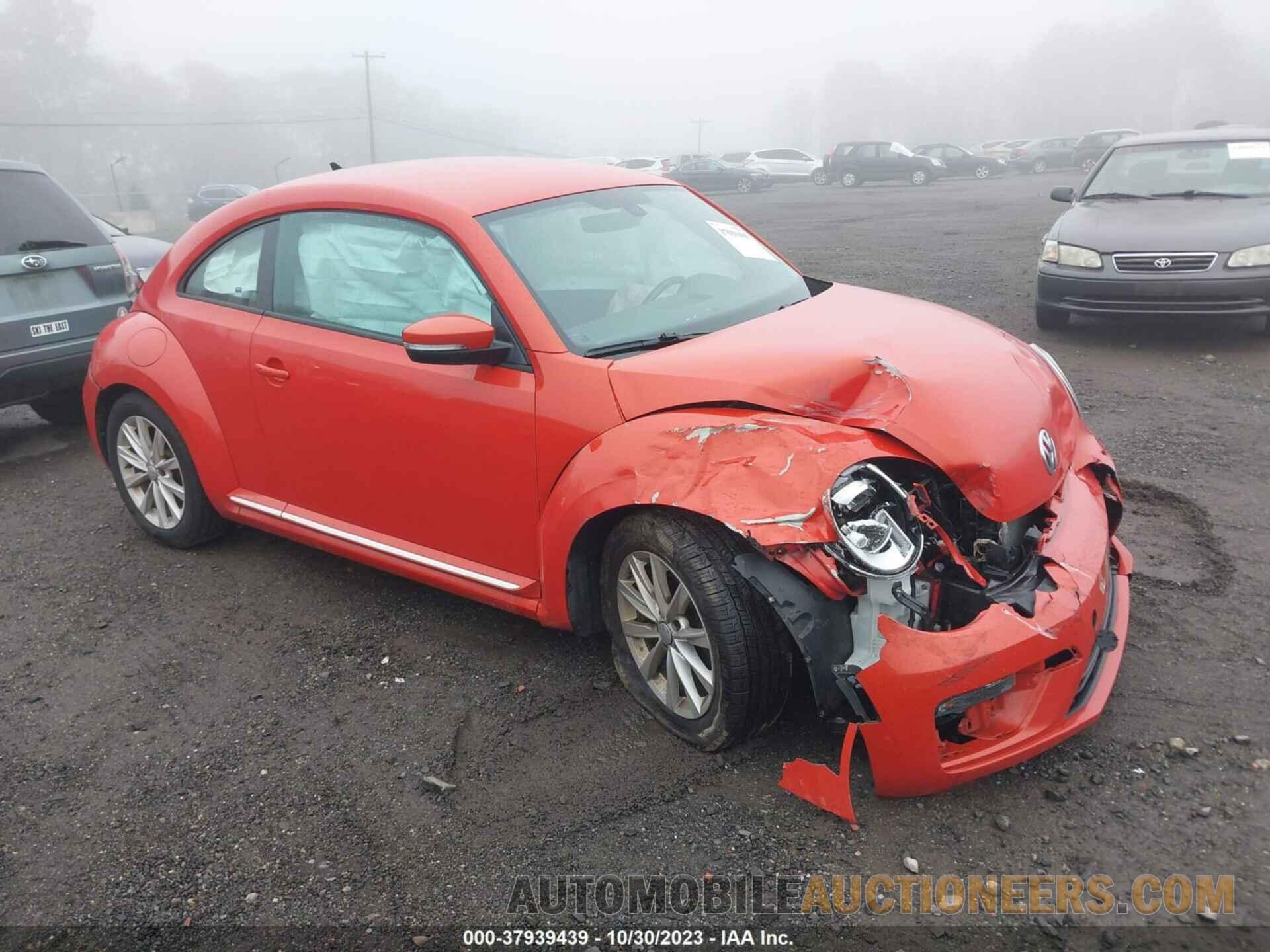 3VWFD7ATXJM703603 VOLKSWAGEN BEETLE 2018