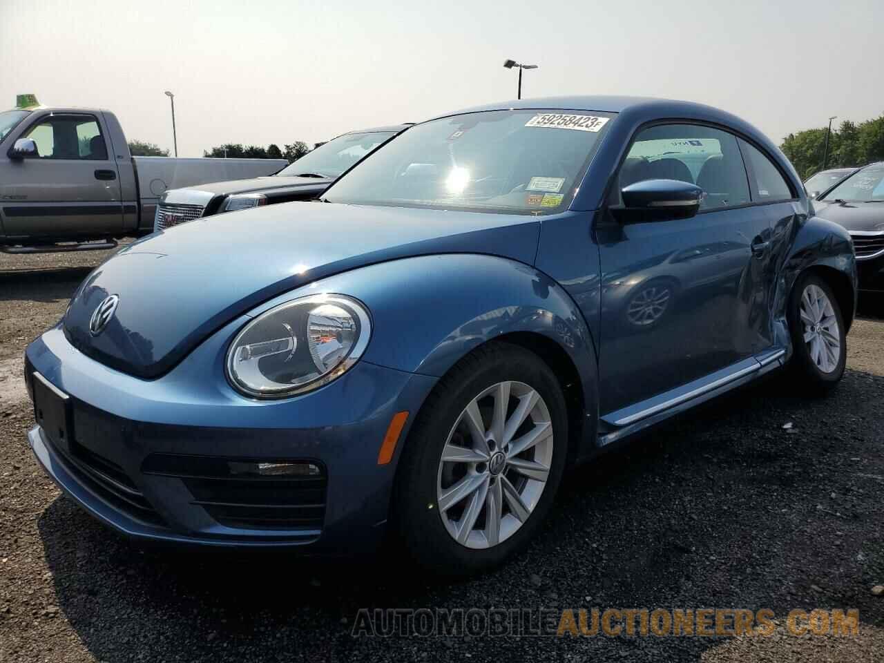 3VWFD7ATXJM706145 VOLKSWAGEN BEETLE 2018