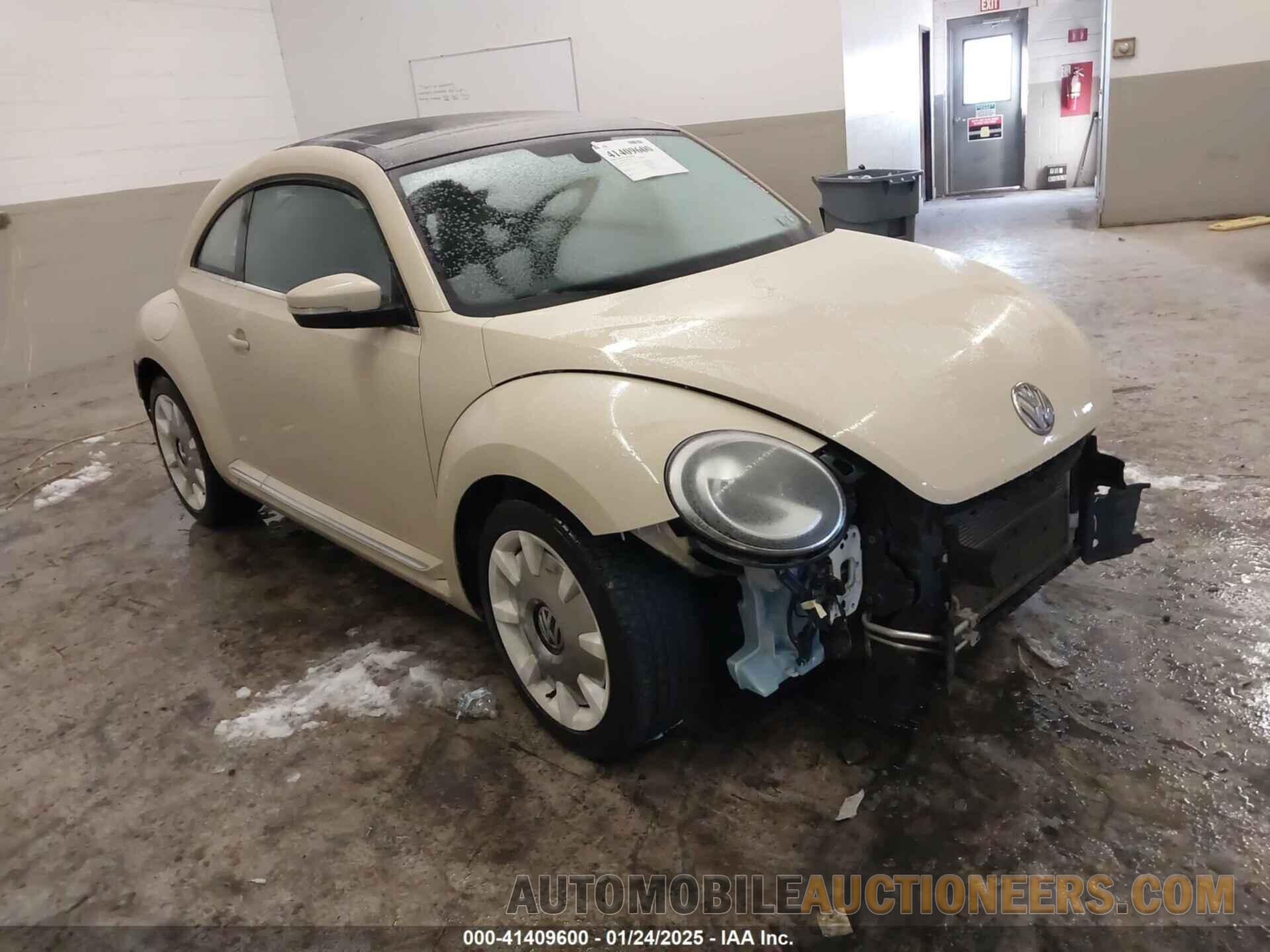 3VWFD7ATXKM705322 VOLKSWAGEN BEETLE 2019