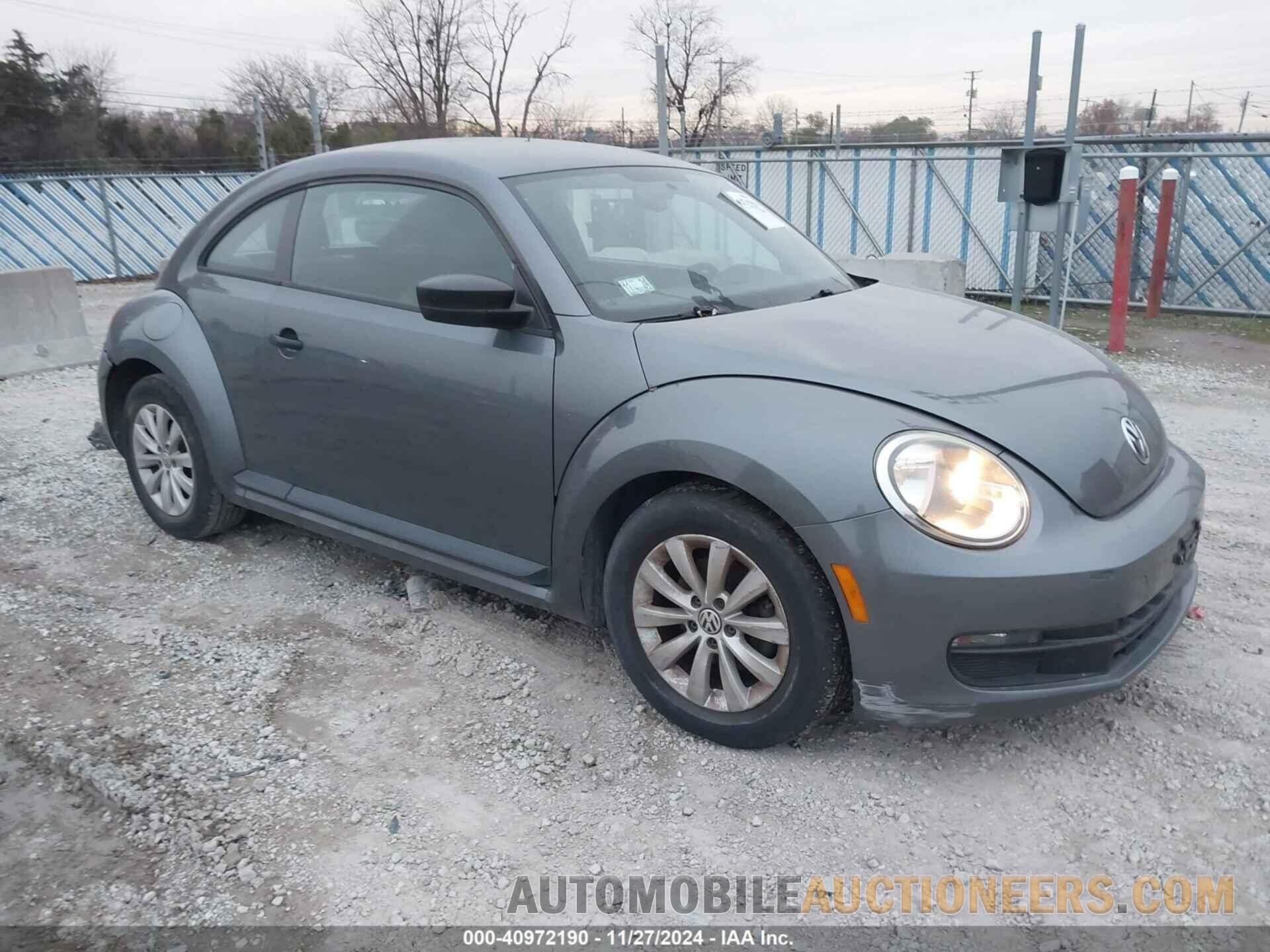 3VWFP7AT6DM644447 VOLKSWAGEN BEETLE 2013