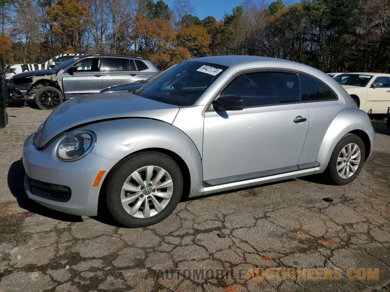 3VWFP7ATXEM605278 VOLKSWAGEN BEETLE 2014