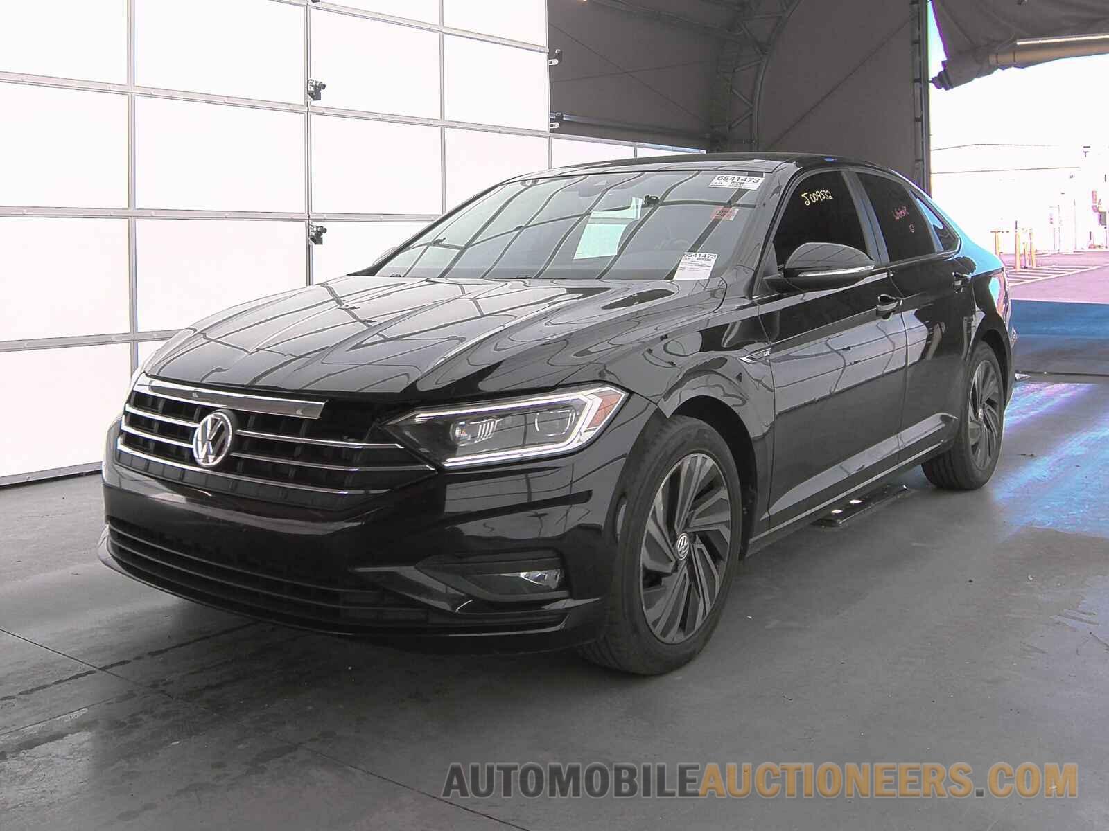 3VWG57BU3KM007840 Volkswagen Jetta 2019