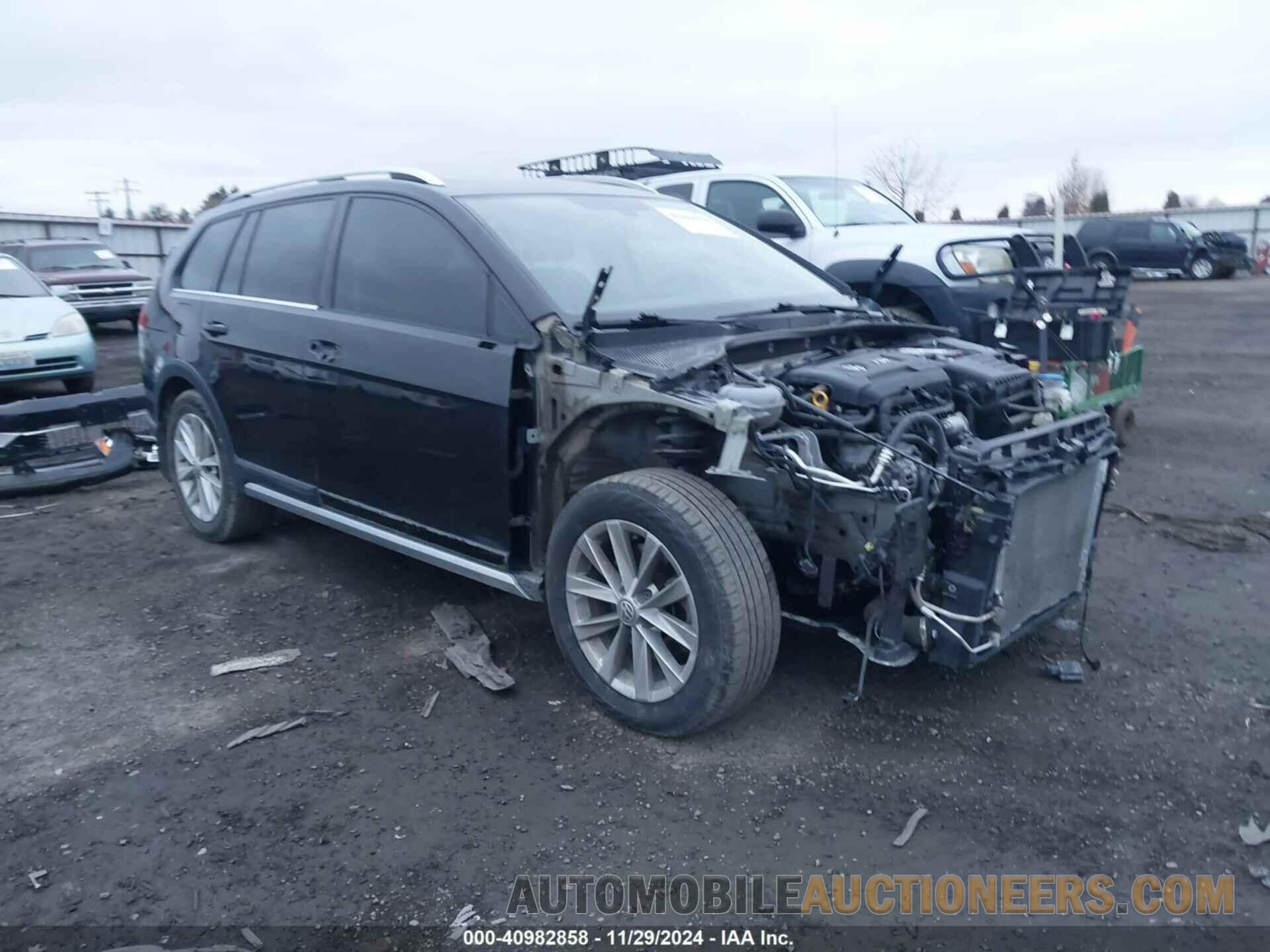 3VWH17AU0HM543042 VOLKSWAGEN GOLF ALLTRACK 2017