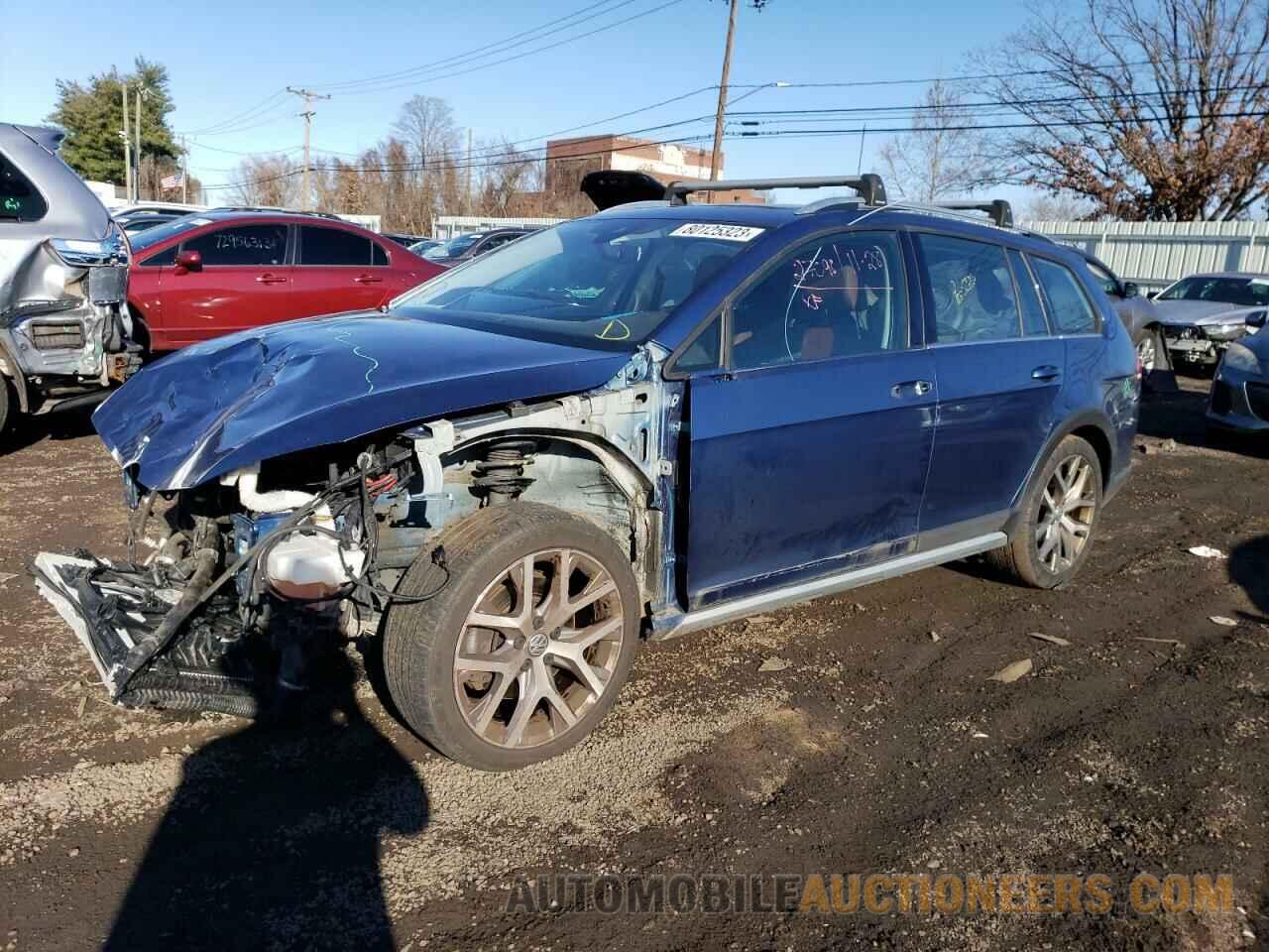 3VWH17AU2JM754426 VOLKSWAGEN GOLF 2018