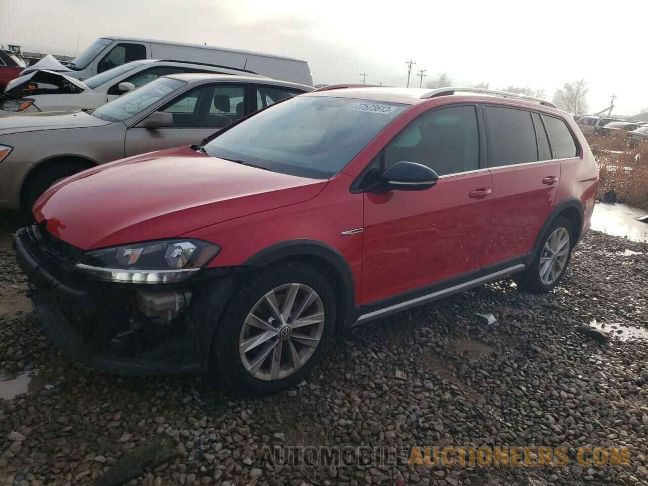 3VWH17AU3KM510821 VOLKSWAGEN GOLF 2019