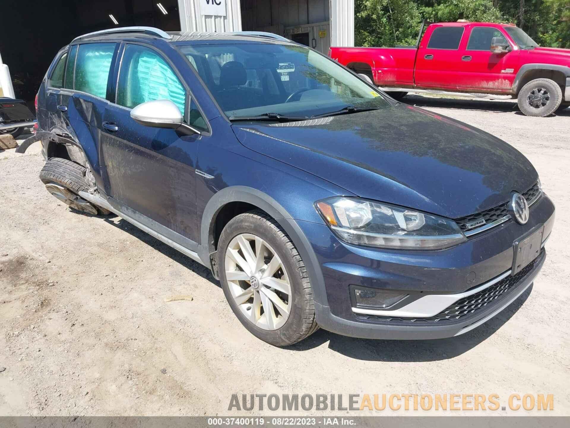 3VWH17AU4JM758820 VOLKSWAGEN GOLF ALLTRACK 2018