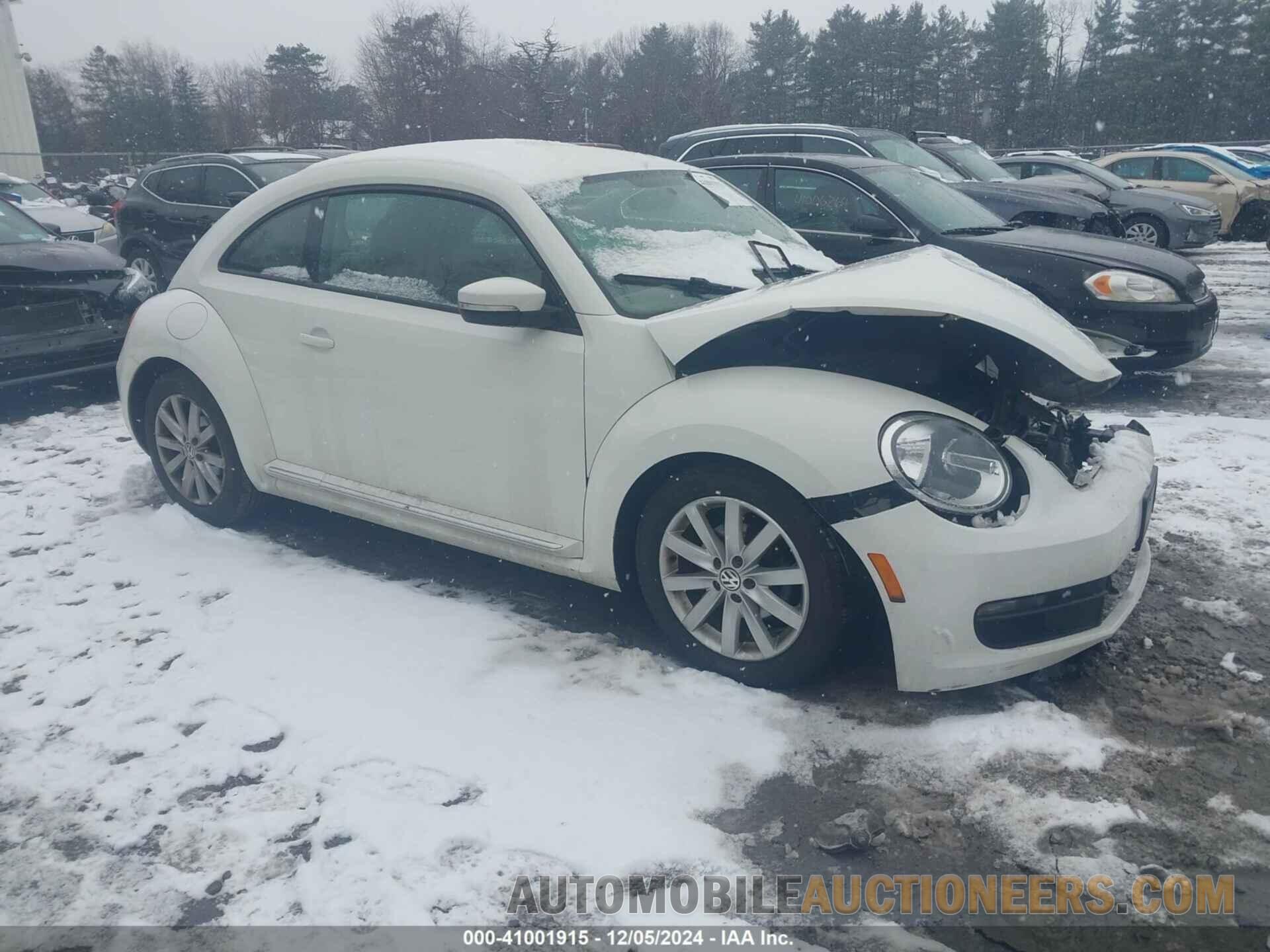 3VWHP7AT7DM684187 VOLKSWAGEN BEETLE 2013