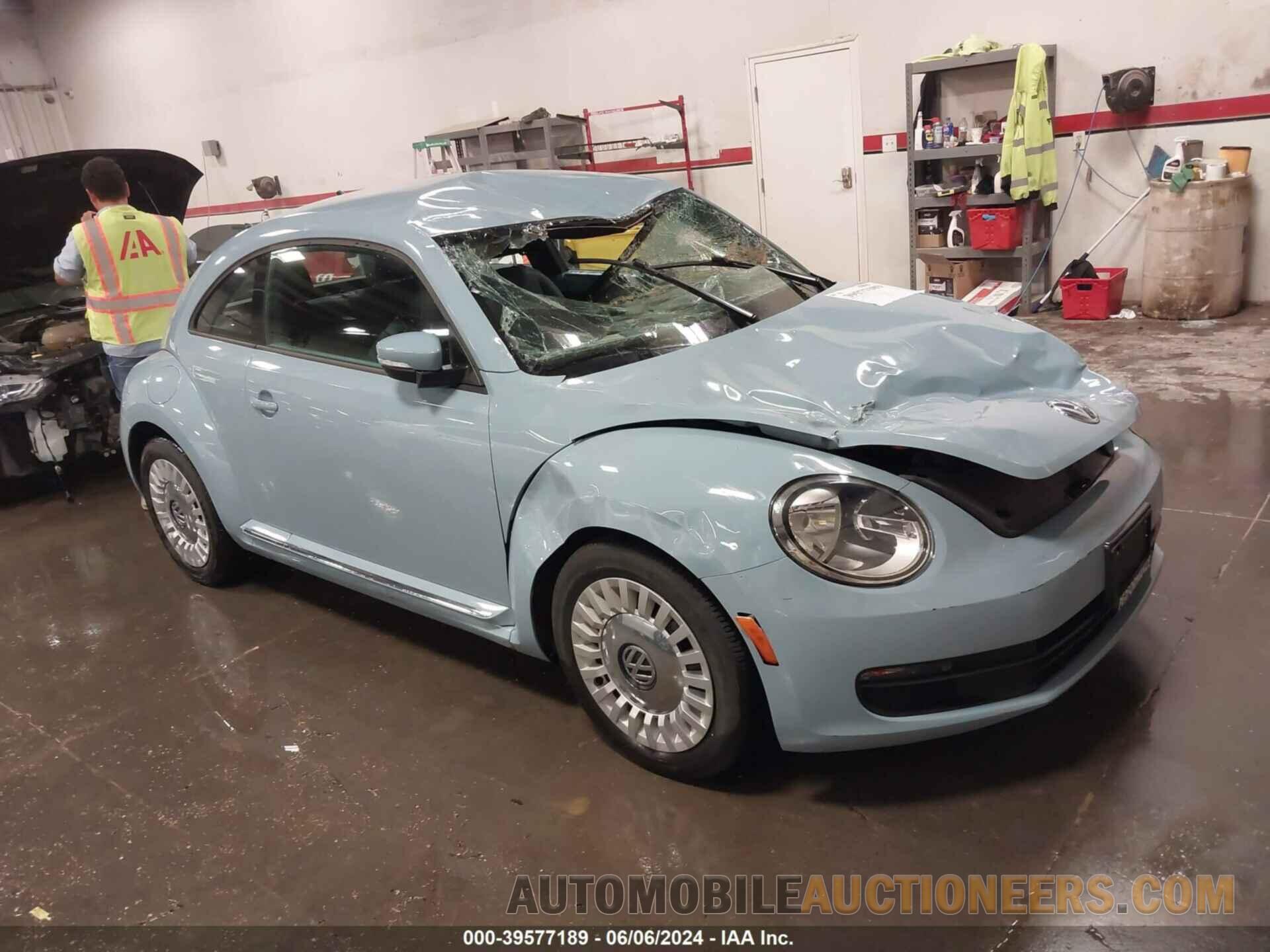 3VWJ07AT3EM660542 VOLKSWAGEN BEETLE 2014