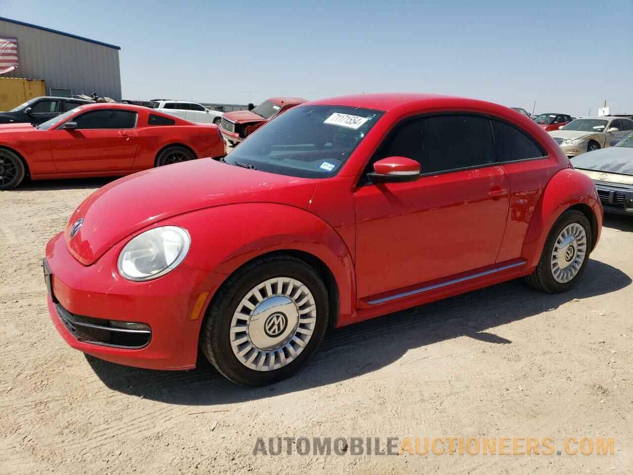 3VWJ07AT7FM640683 VOLKSWAGEN BEETLE 2015