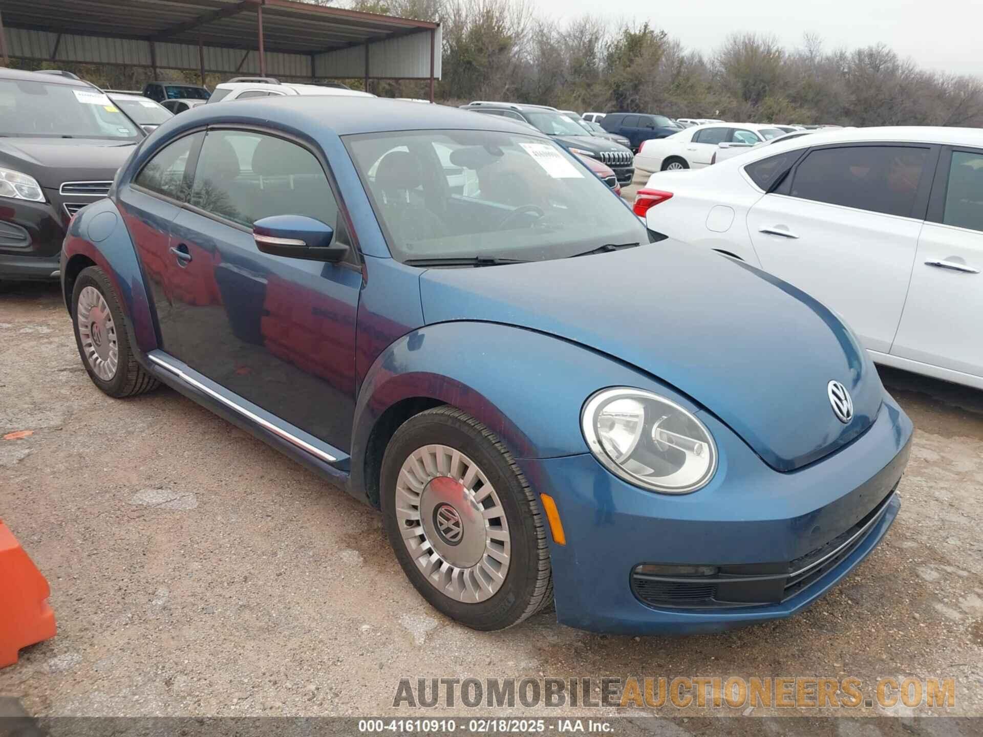 3VWJ17AT0GM627059 VOLKSWAGEN BEETLE 2016