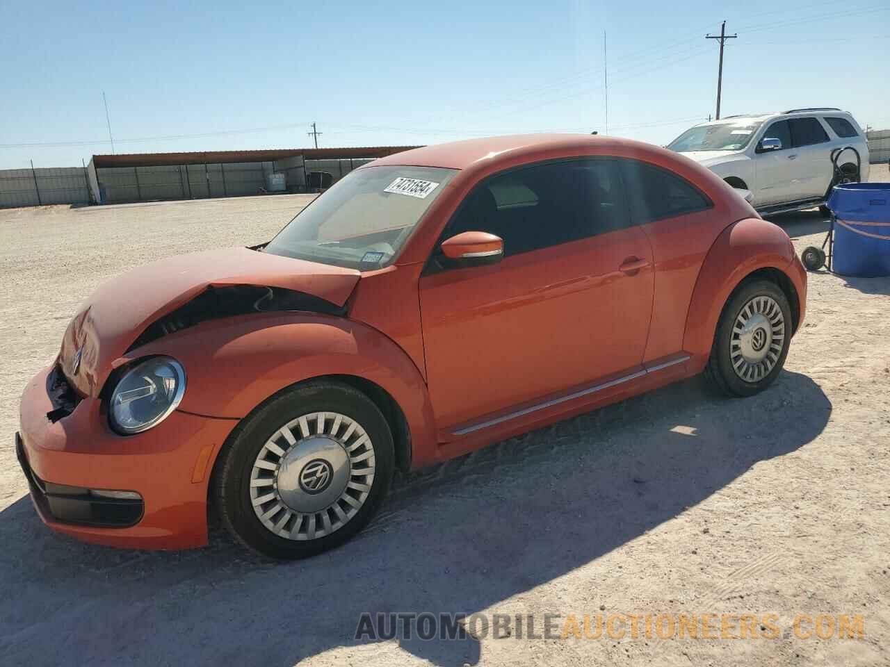 3VWJ17AT2GM633896 VOLKSWAGEN BEETLE 2016