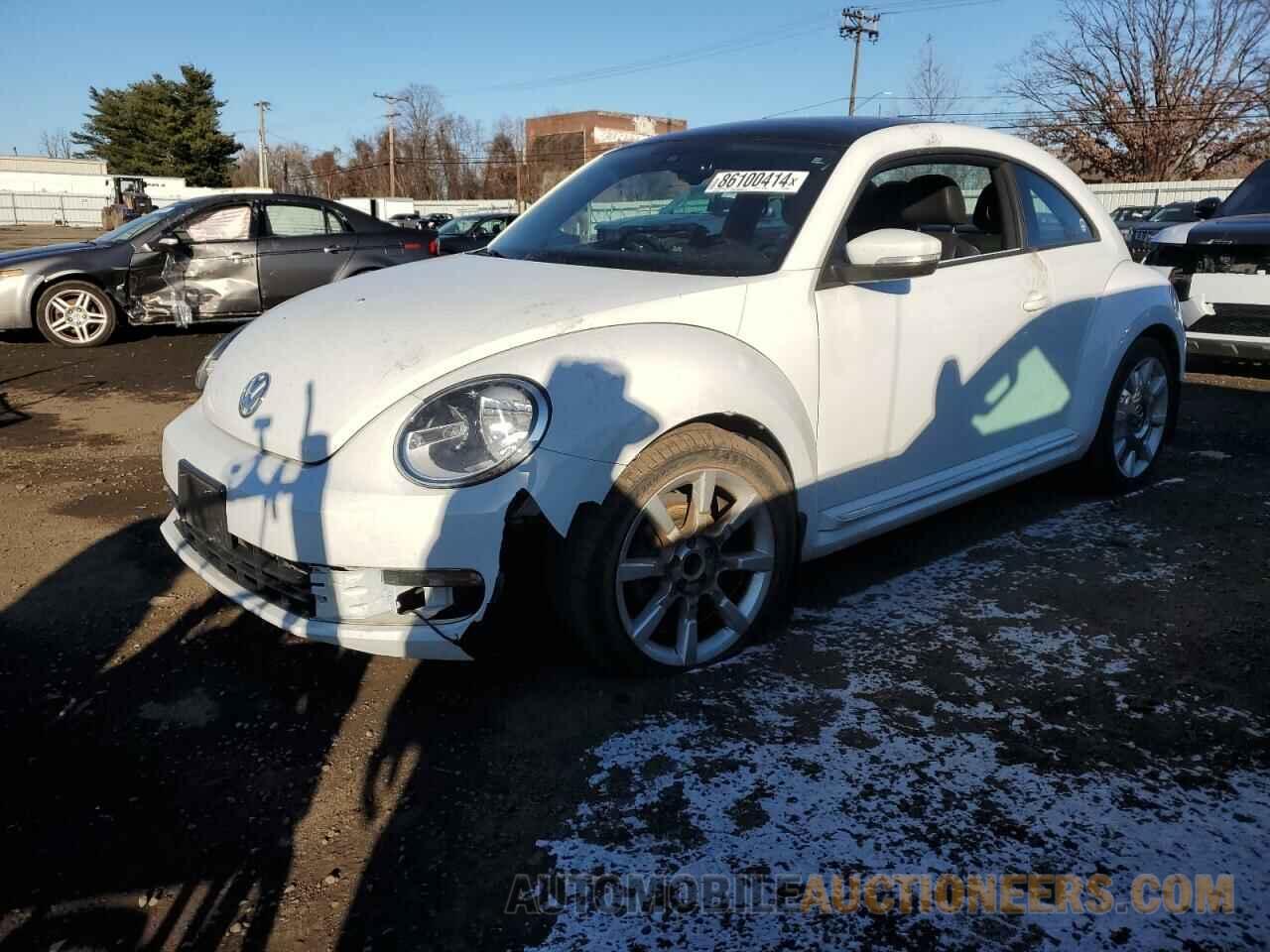 3VWJ17AT9GM634057 VOLKSWAGEN BEETLE 2016