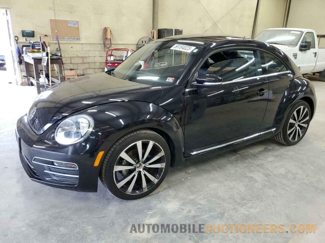 3VWJD7AT1KM711682 VOLKSWAGEN BEETLE 2019