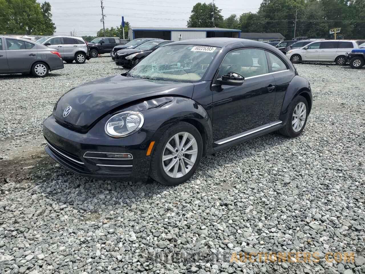 3VWJD7AT4JM700948 VOLKSWAGEN BEETLE 2018