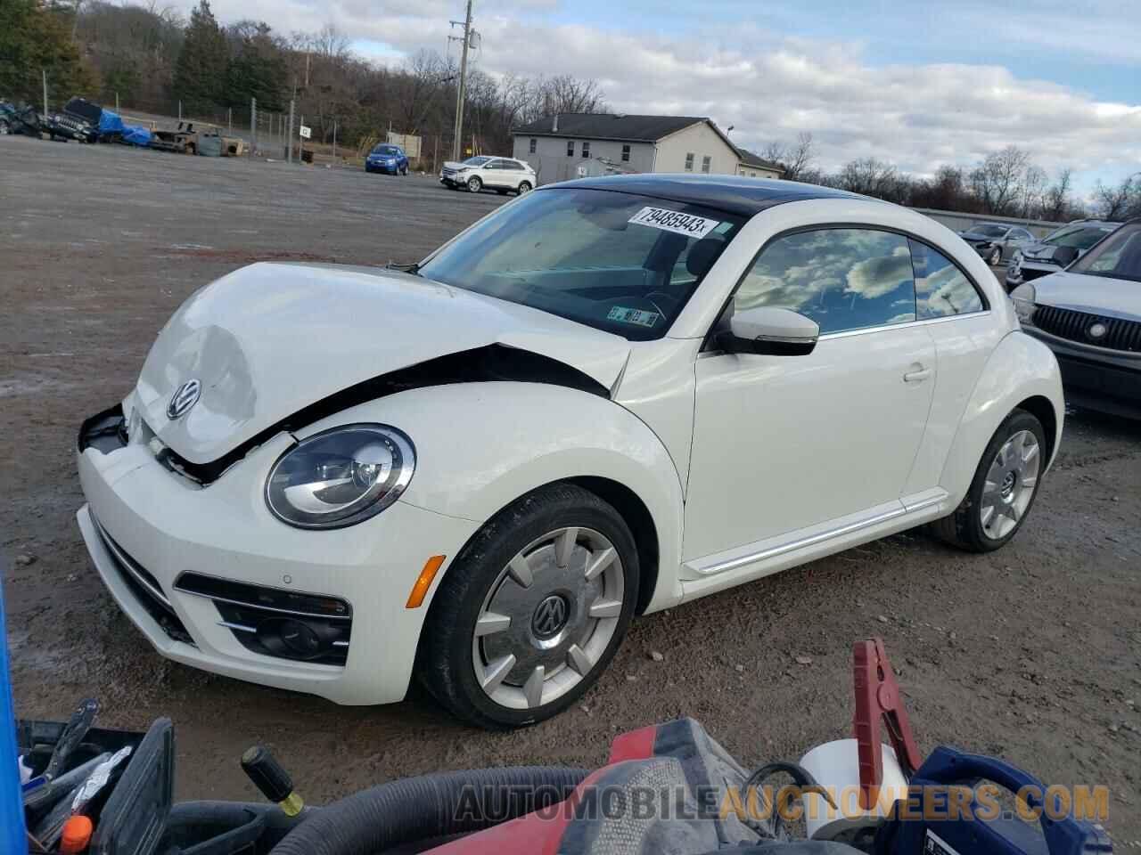 3VWJD7AT6JM727648 VOLKSWAGEN BEETLE 2018