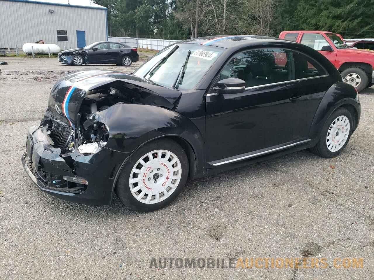 3VWJL7AT1DM691942 VOLKSWAGEN BEETLE 2013