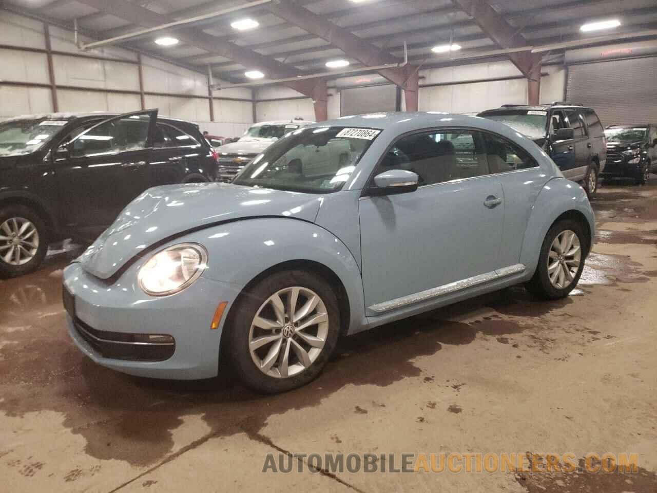 3VWJL7ATXDM655246 VOLKSWAGEN BEETLE 2013