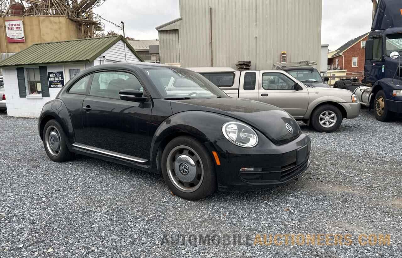 3VWJP7AT6CM628659 VOLKSWAGEN BEETLE 2012