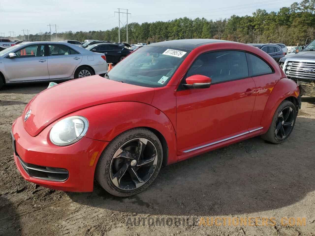 3VWJP7AT7DM662143 VOLKSWAGEN BEETLE 2013