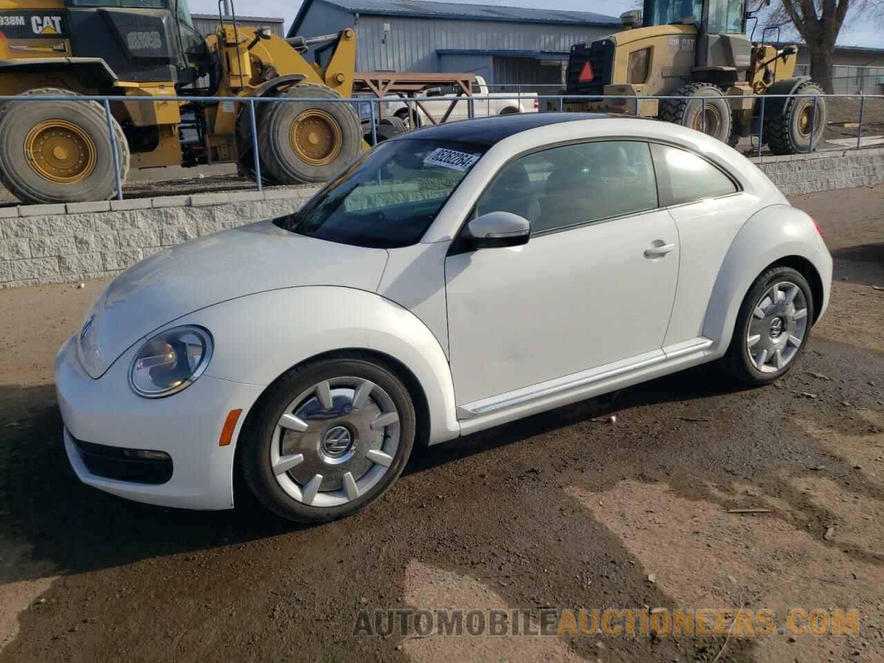 3VWJP7AT8CM638836 VOLKSWAGEN BEETLE 2012