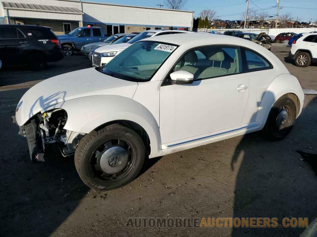 3VWJP7AT8EM610831 VOLKSWAGEN BEETLE 2014