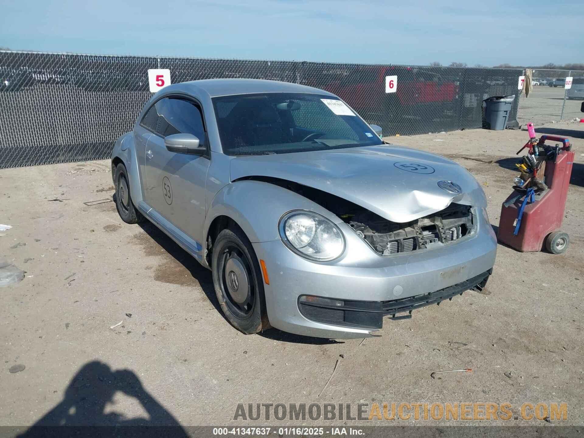 3VWJX7AT2EM602482 VOLKSWAGEN BEETLE 2014