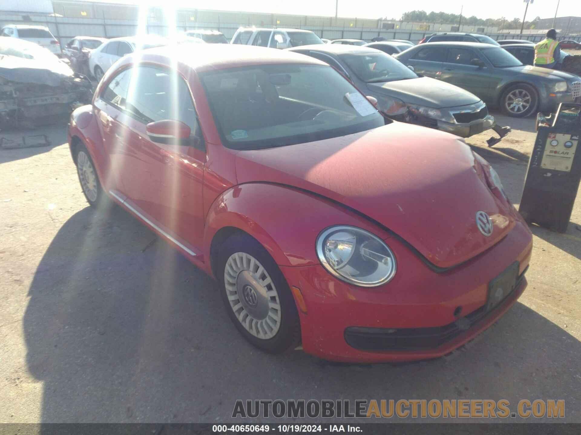 3VWJX7AT3EM630114 VOLKSWAGEN BEETLE 2014