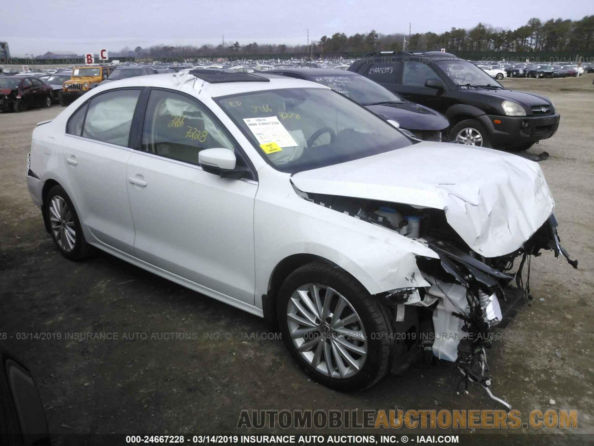 3VWL17AJ4GM220367 VOLKSWAGEN JETTA 2016