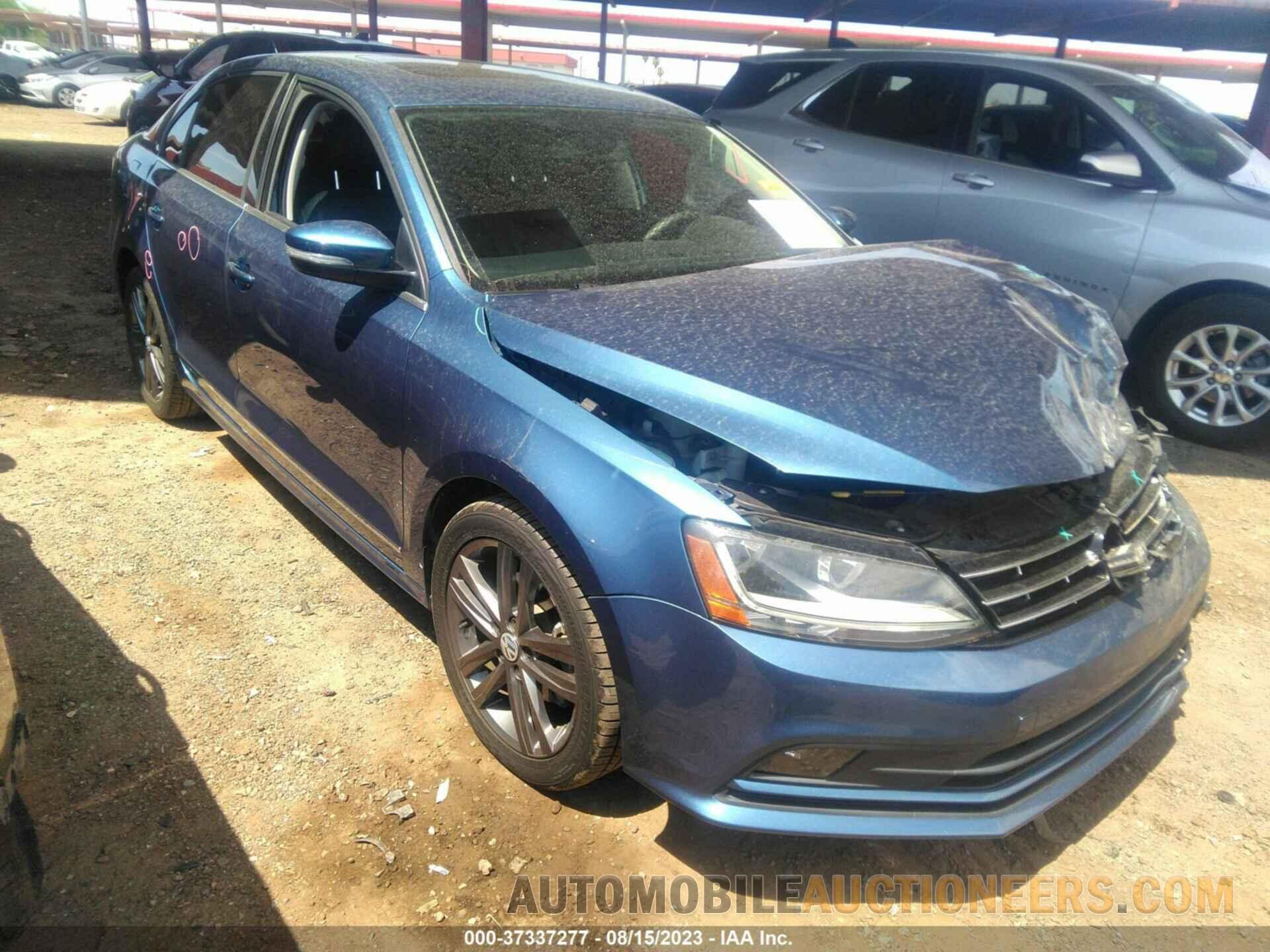 3VWL17AJ8JM228804 VOLKSWAGEN JETTA 2018