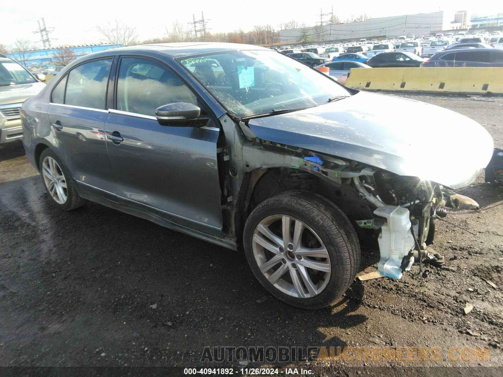 3VWL17AJ9HM409551 VOLKSWAGEN JETTA 2017