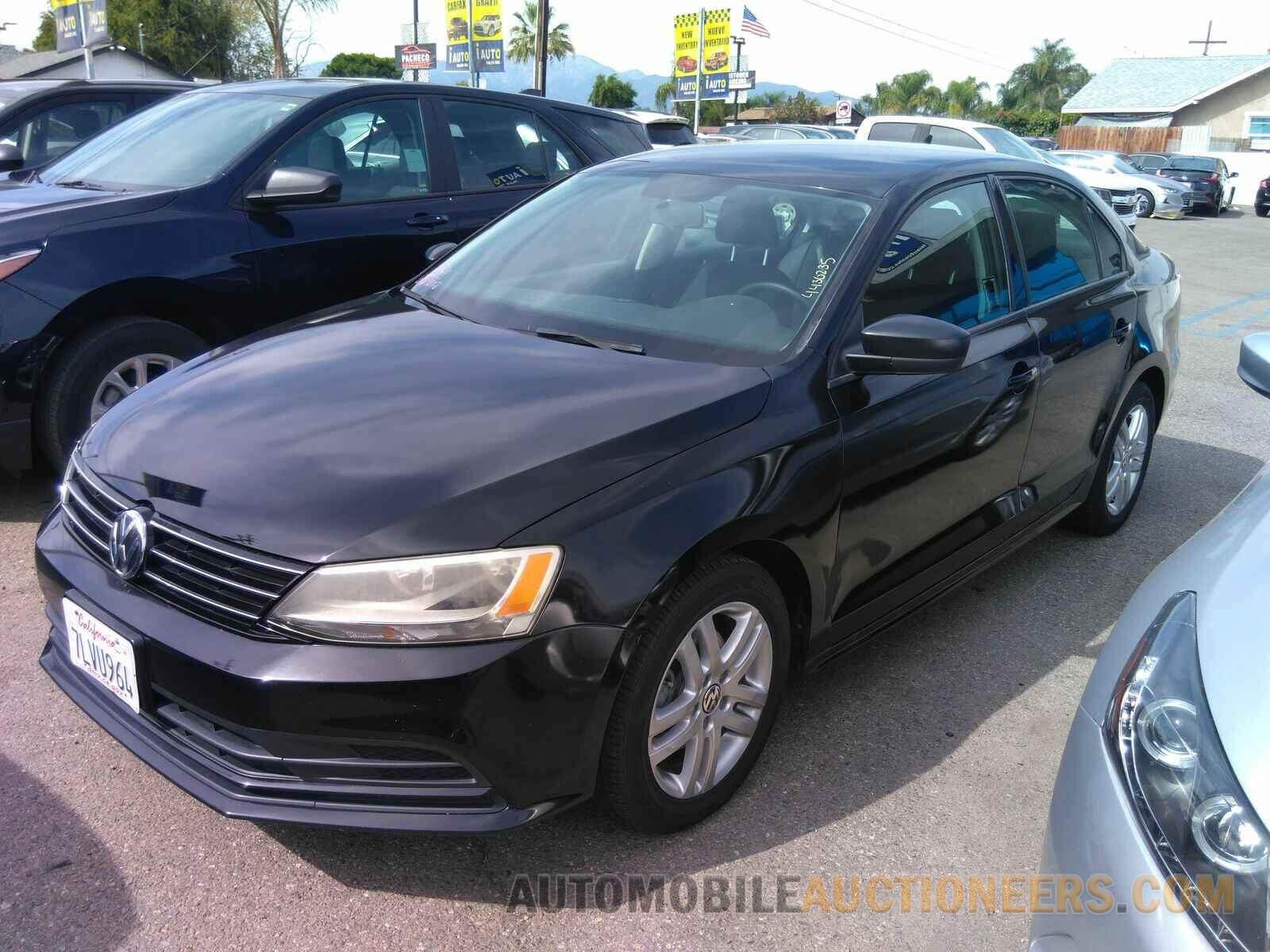 3VWLA7AJ0FM413906 Volkswagen Jetta Sedan 2015