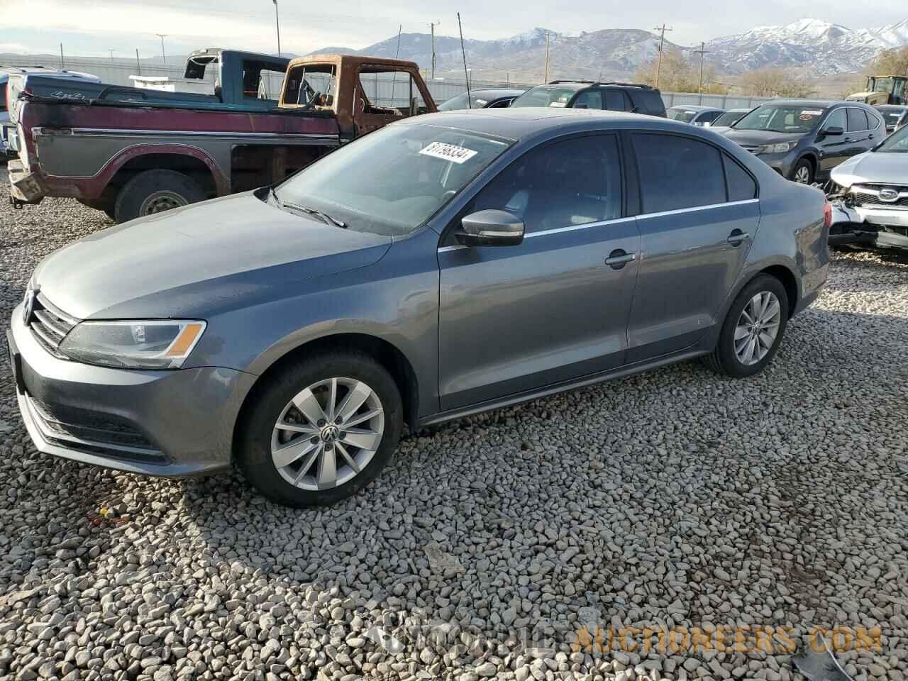 3VWLA7AJ2FM266228 VOLKSWAGEN JETTA 2015