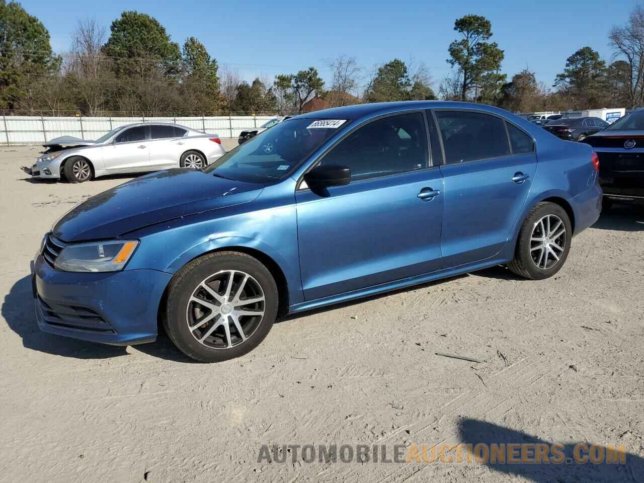 3VWLA7AJ2FM272949 VOLKSWAGEN JETTA 2015