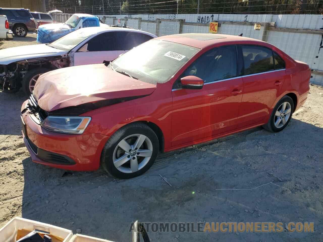 3VWLL7AJ0DM420331 VOLKSWAGEN JETTA 2013