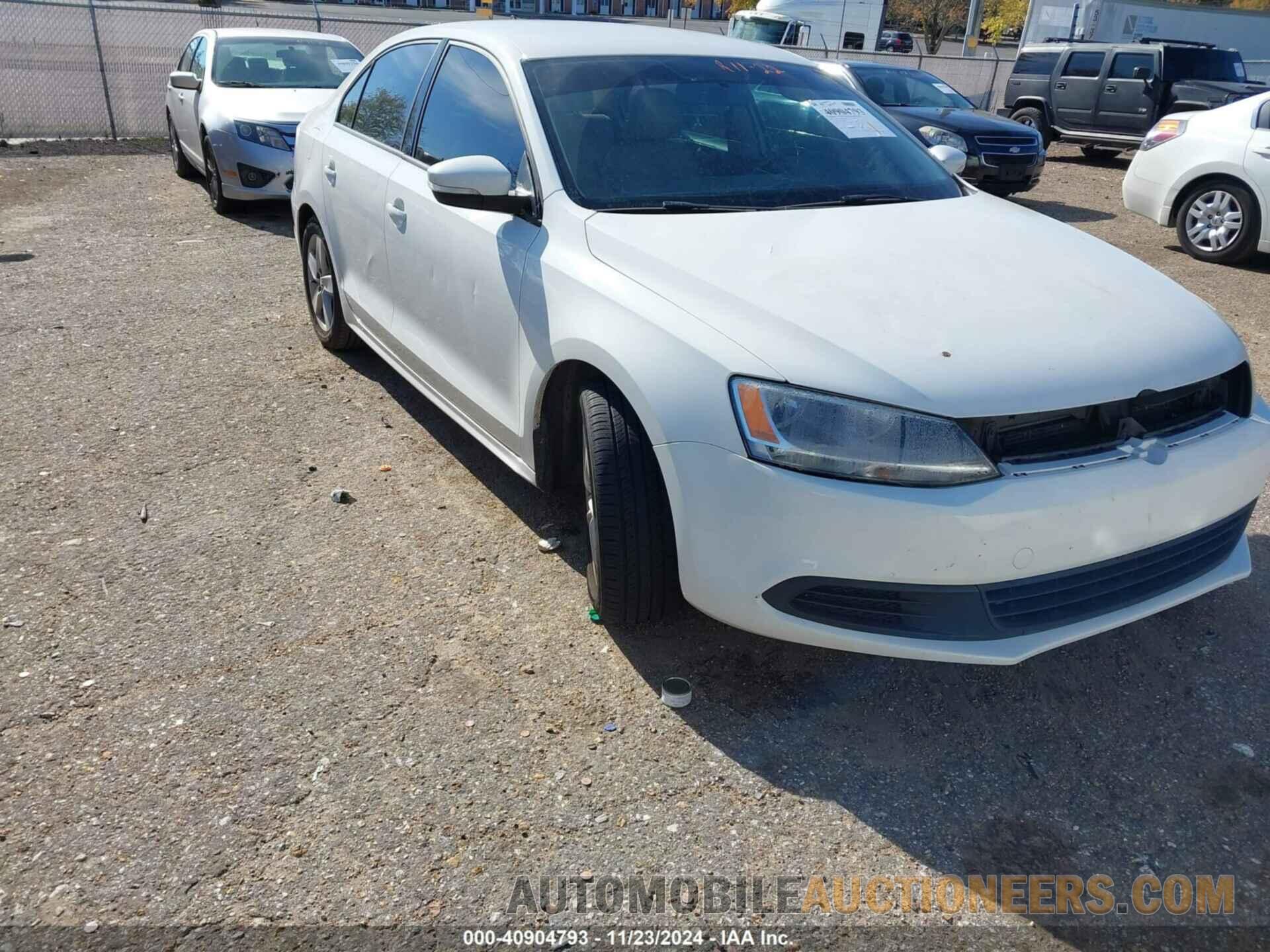 3VWLL7AJ2CM087029 VOLKSWAGEN JETTA 2012