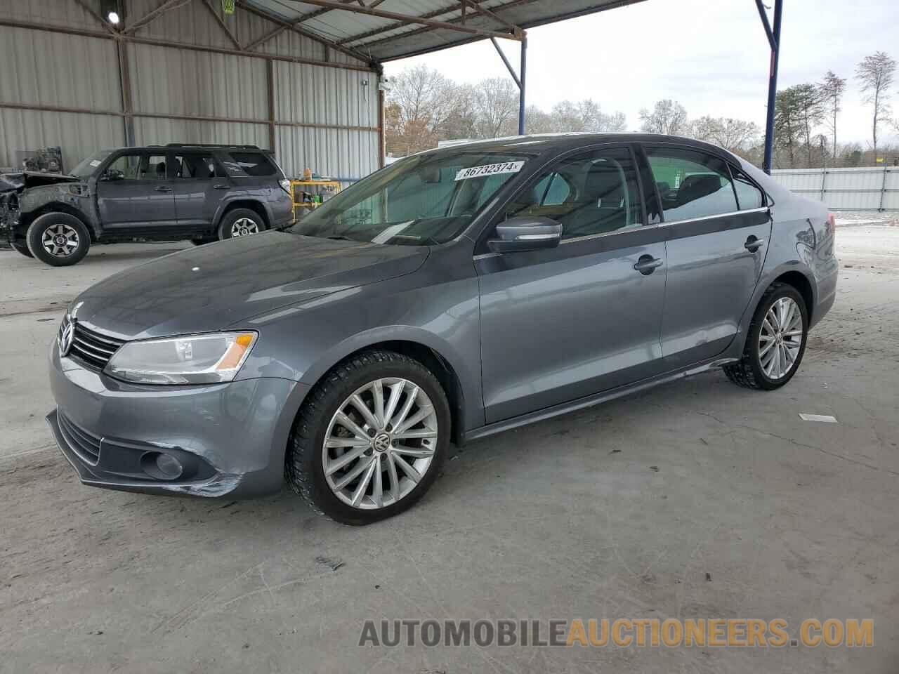 3VWLL7AJ2DM423442 VOLKSWAGEN JETTA 2013