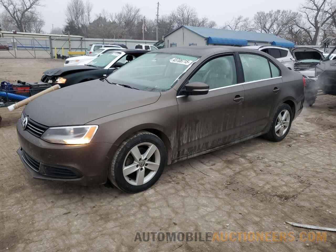 3VWLL7AJ4DM359243 VOLKSWAGEN JETTA 2013