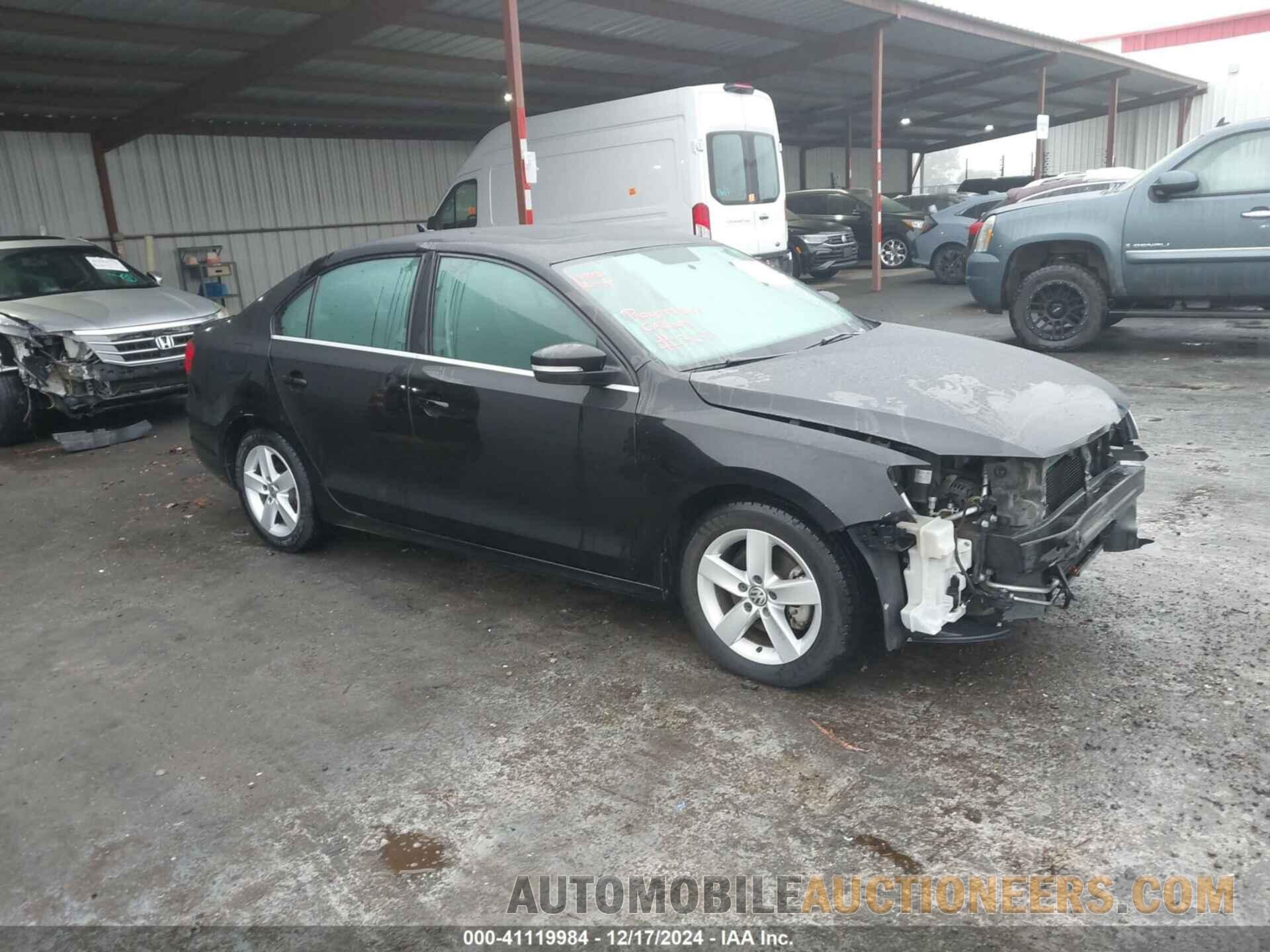 3VWLL7AJ5DM259541 VOLKSWAGEN JETTA 2013