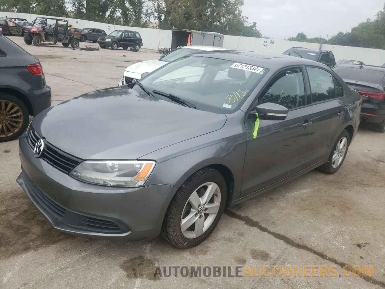 3VWLL7AJ7CM348400 VOLKSWAGEN JETTA 2012