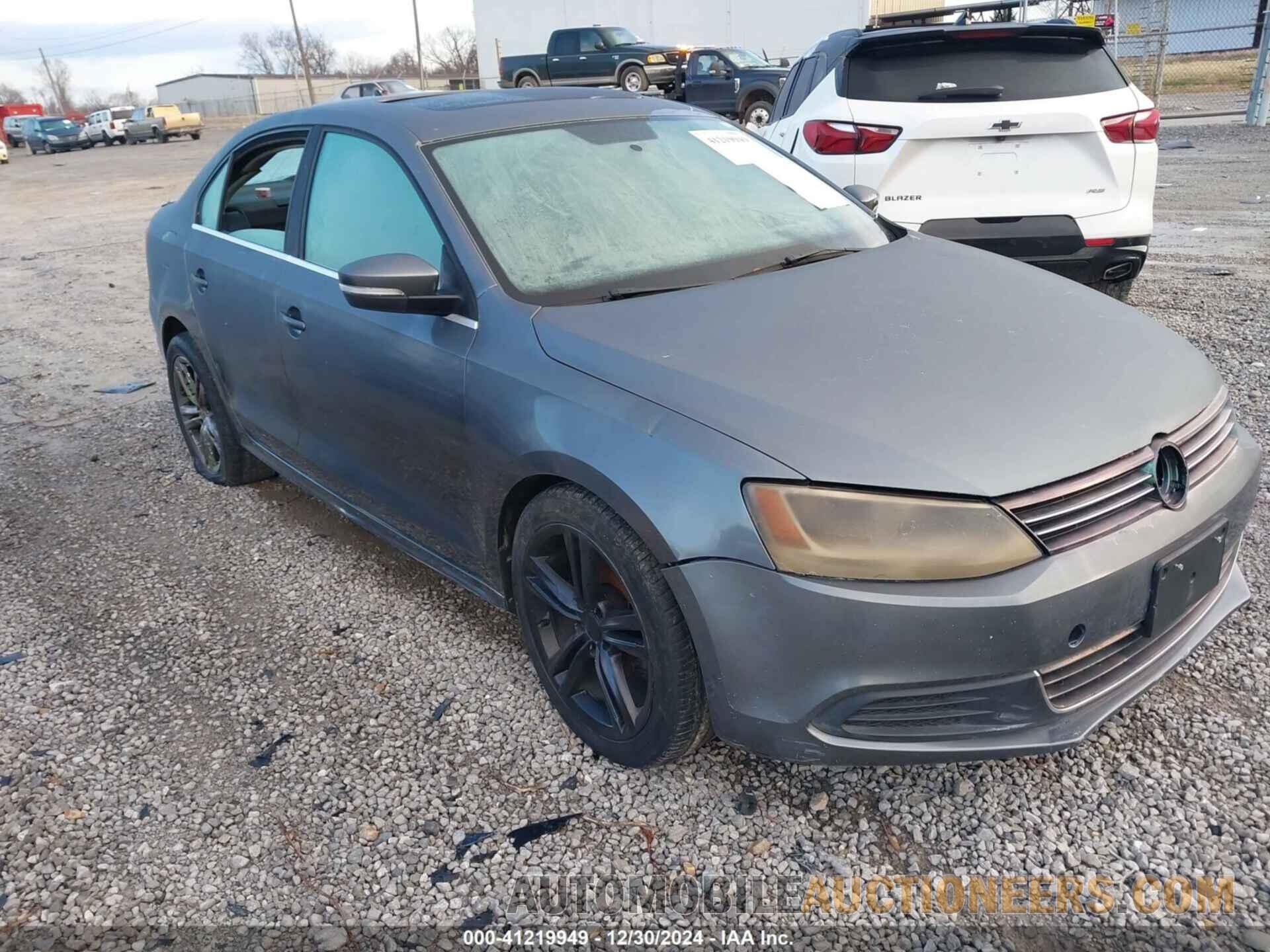 3VWLL7AJ7DM447770 VOLKSWAGEN JETTA 2013