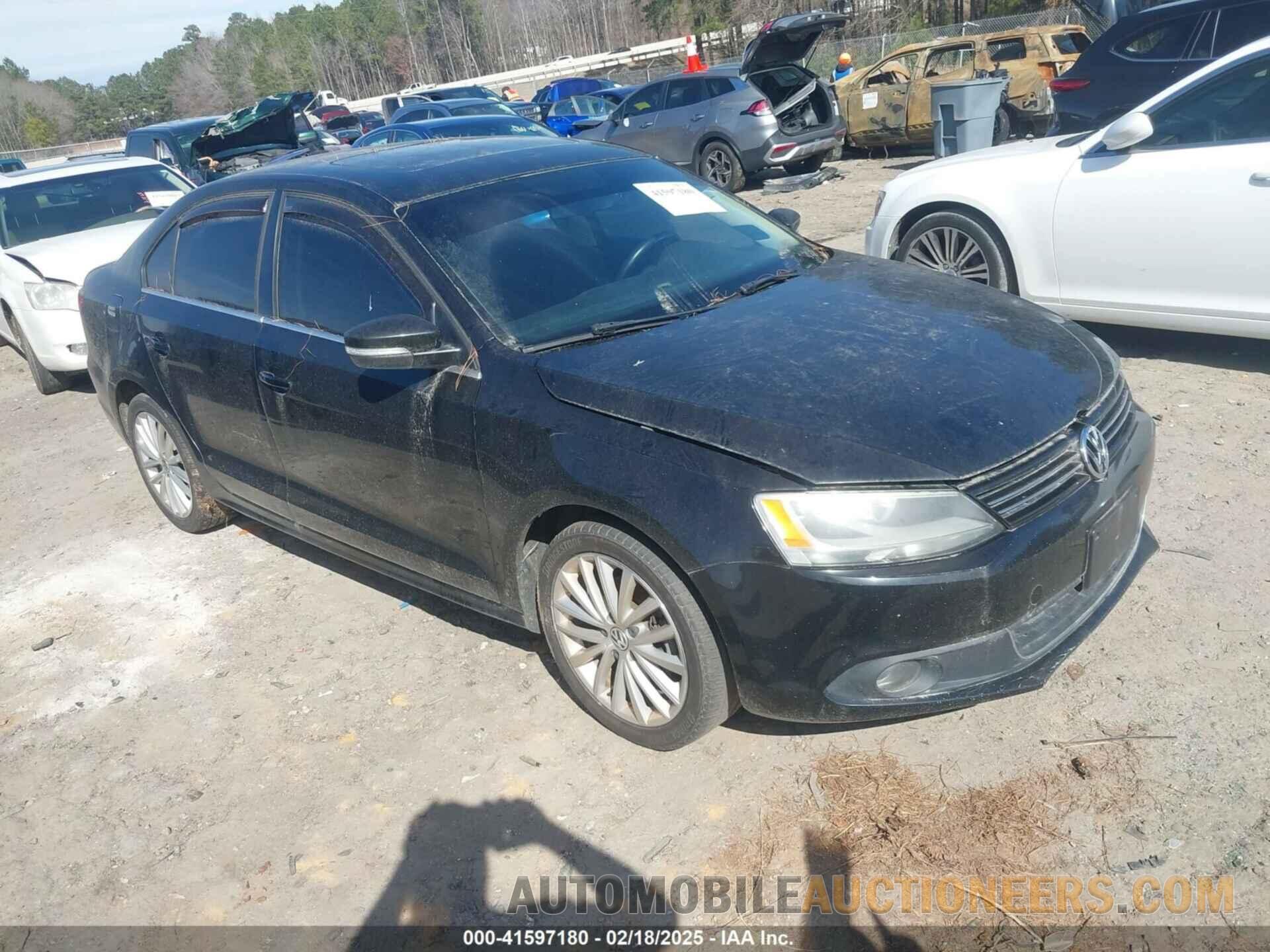 3VWLL7AJ8DM285616 VOLKSWAGEN JETTA 2013