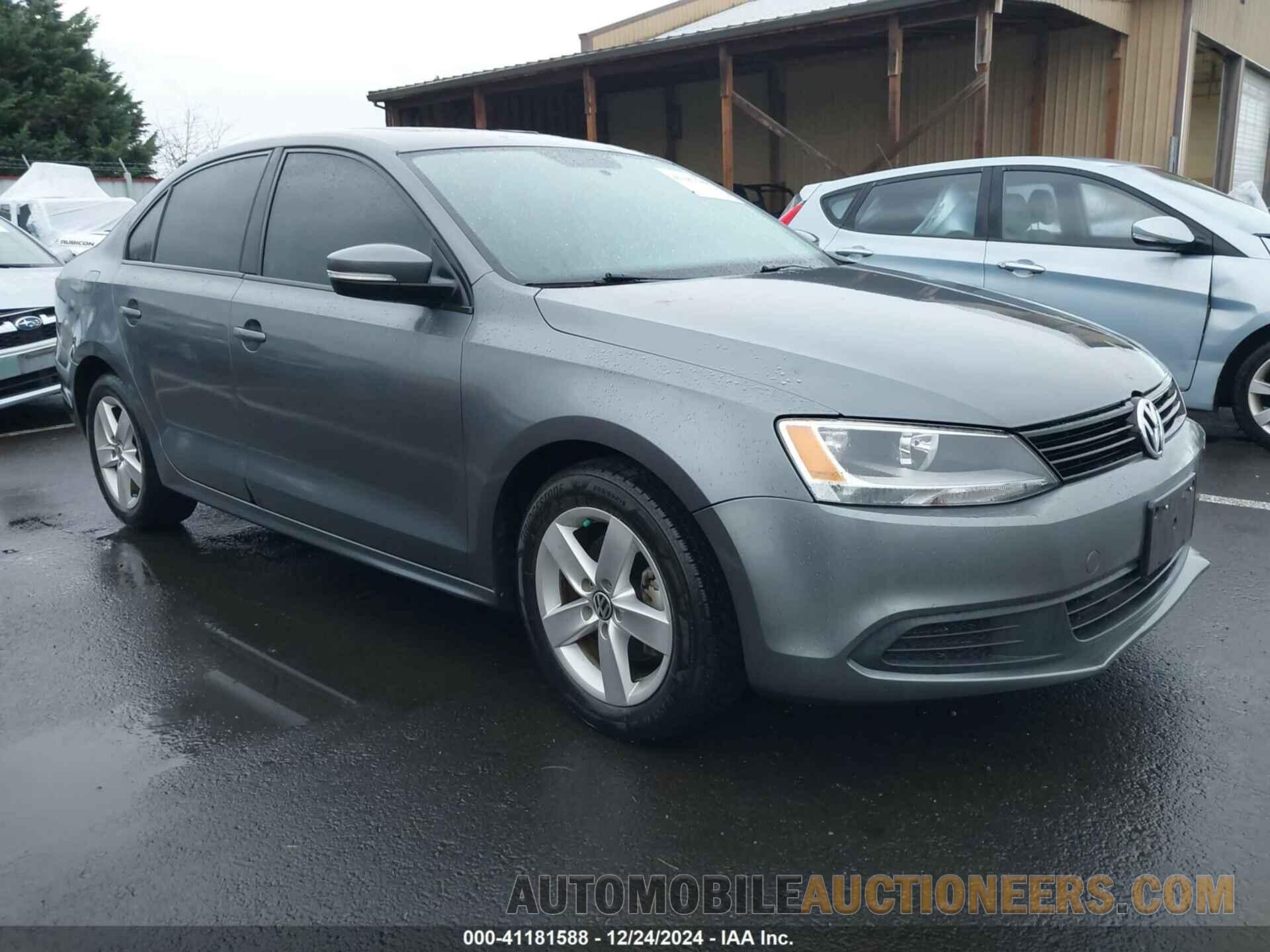 3VWLL7AJ9CM386341 VOLKSWAGEN JETTA 2012