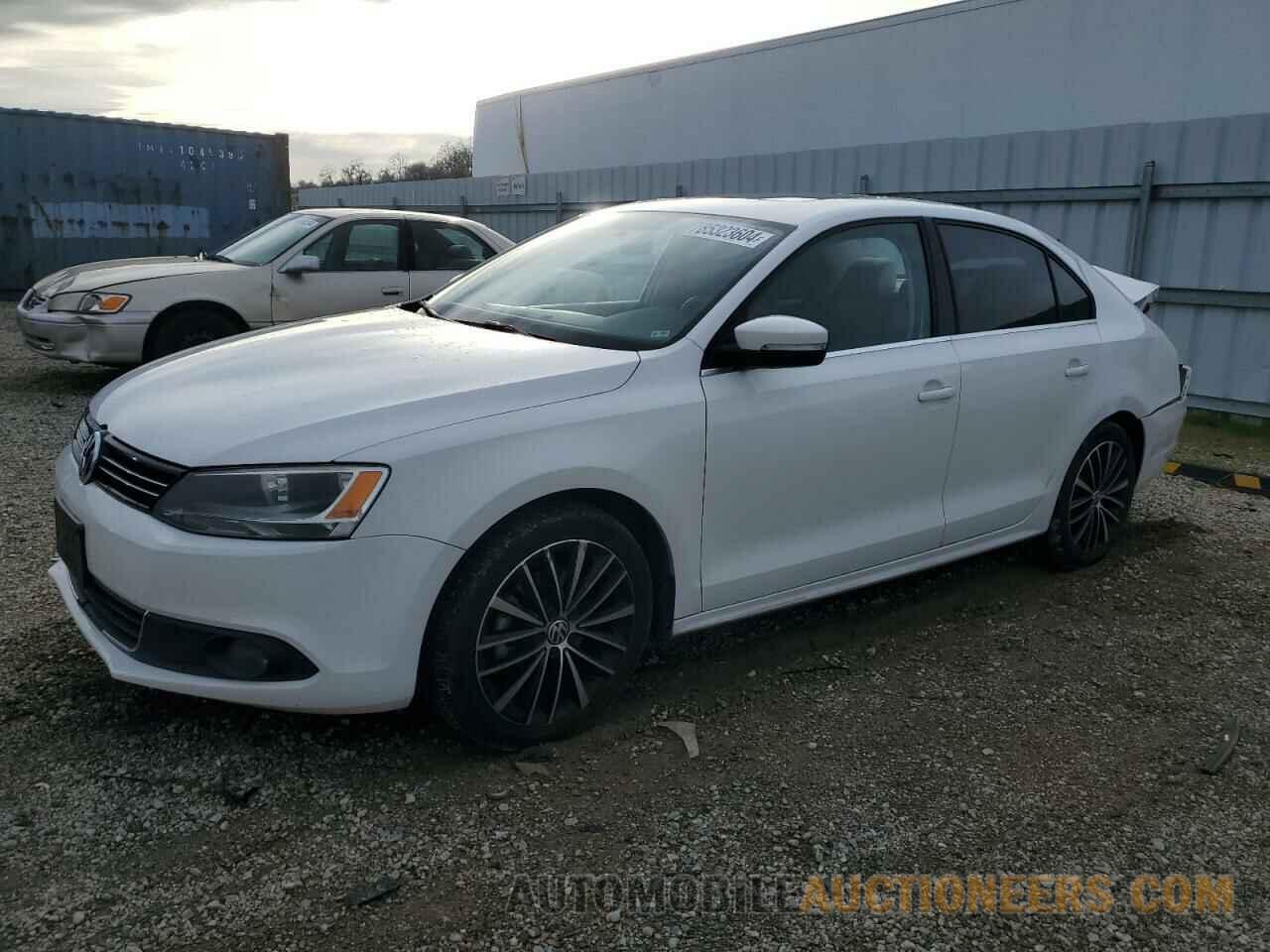 3VWLP7AJ1CM407560 VOLKSWAGEN JETTA 2012