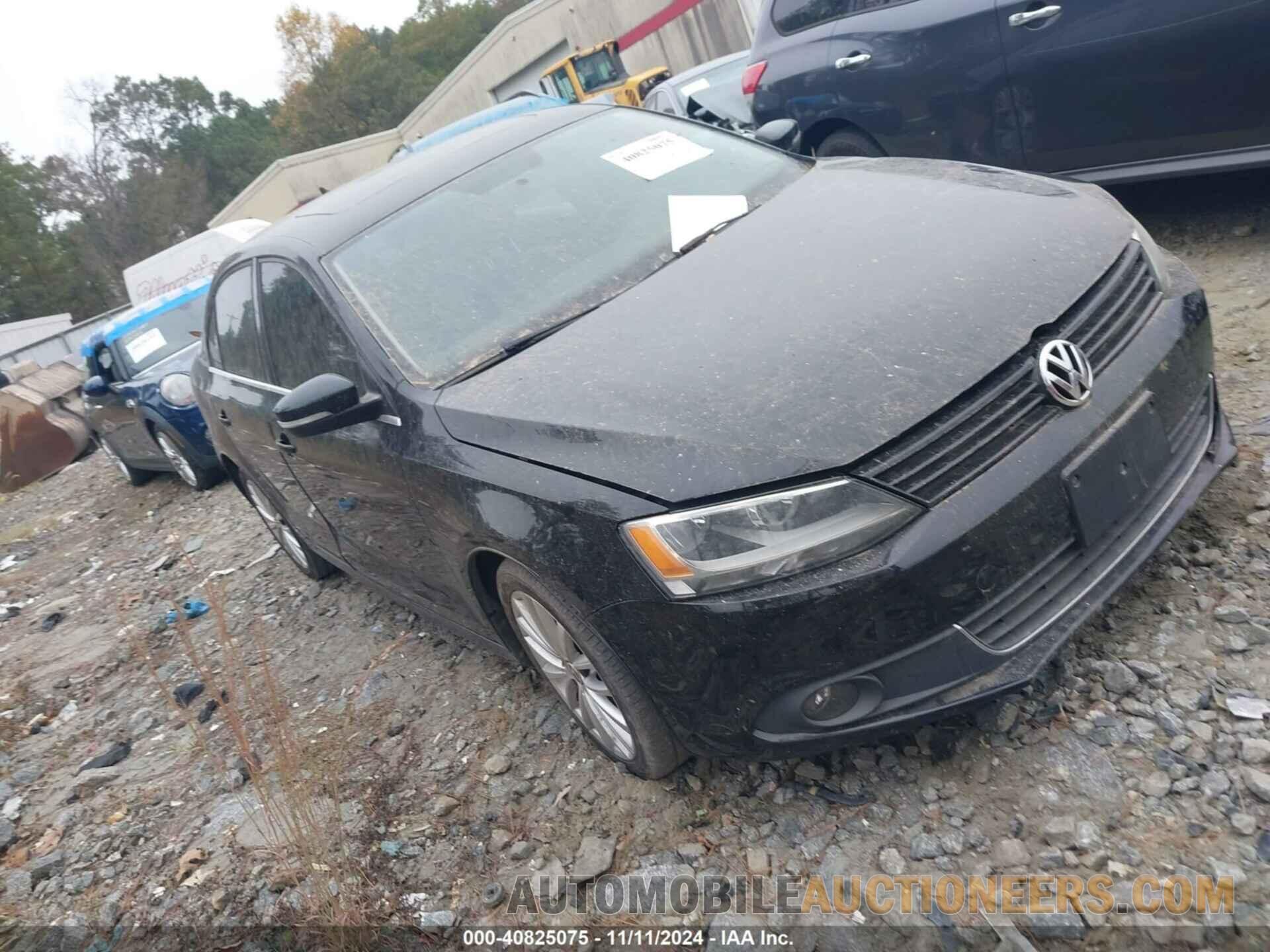 3VWLP7AJ7DM387915 VOLKSWAGEN JETTA 2013