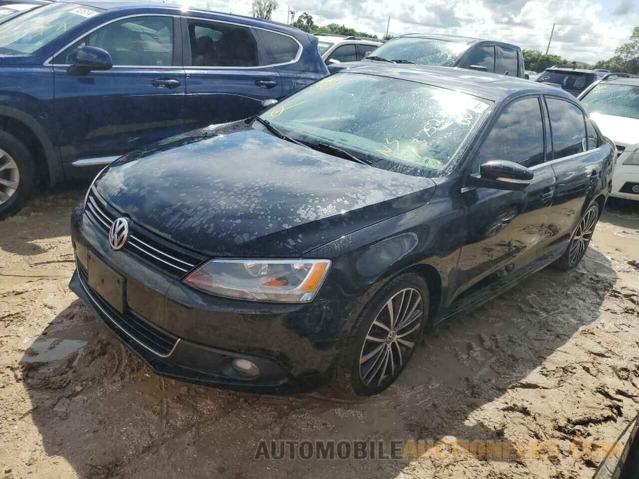 3VWLP7AJXCM387535 VOLKSWAGEN JETTA 2012