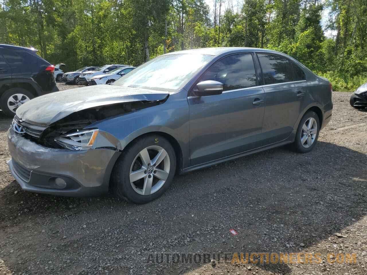 3VWLX7AJ2BM025746 VOLKSWAGEN JETTA 2011