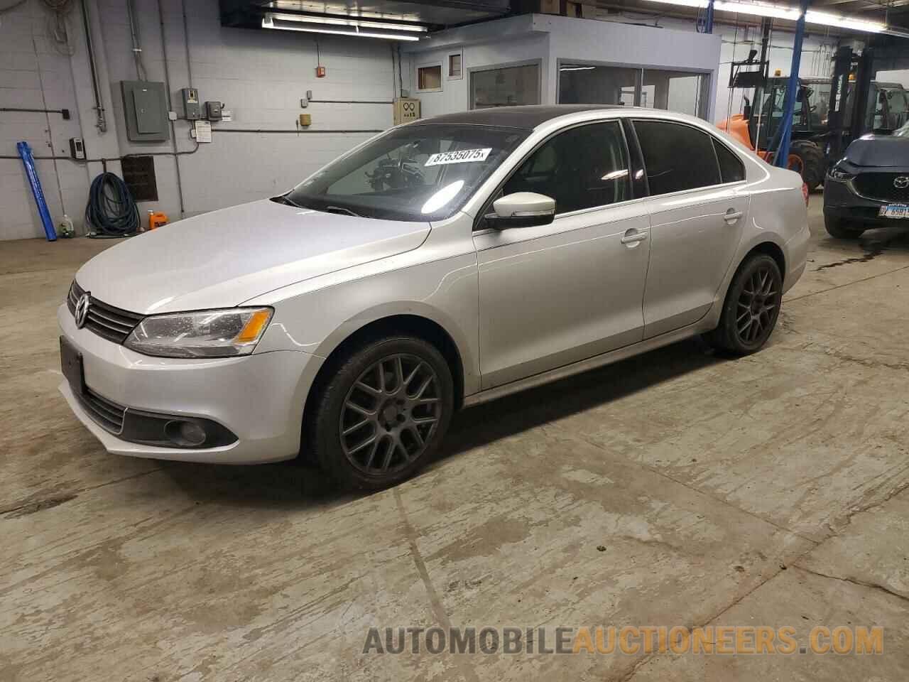 3VWLZ7AJ5BM368934 VOLKSWAGEN JETTA 2011