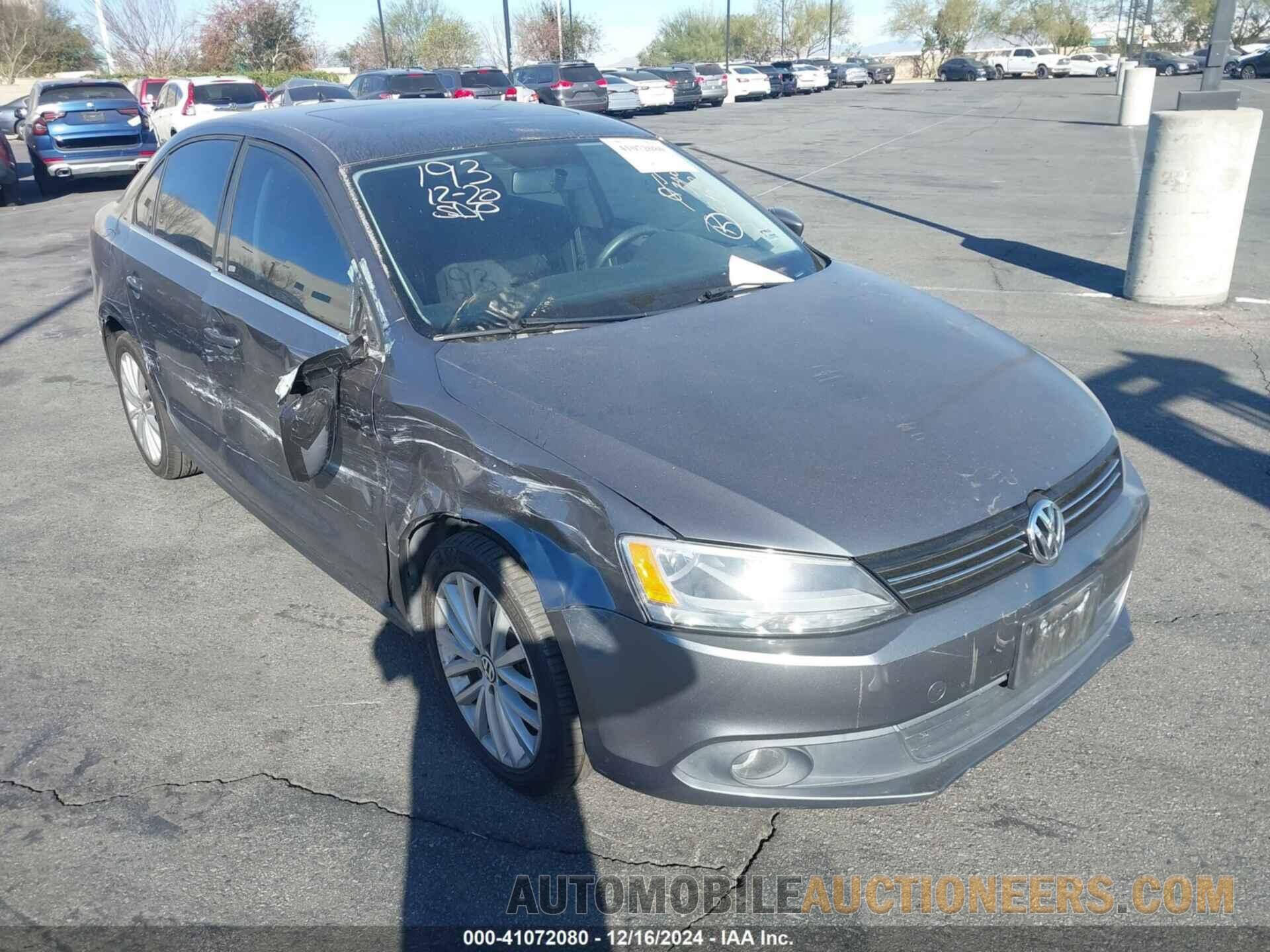 3VWLZ7AJXBM379668 VOLKSWAGEN JETTA 2011